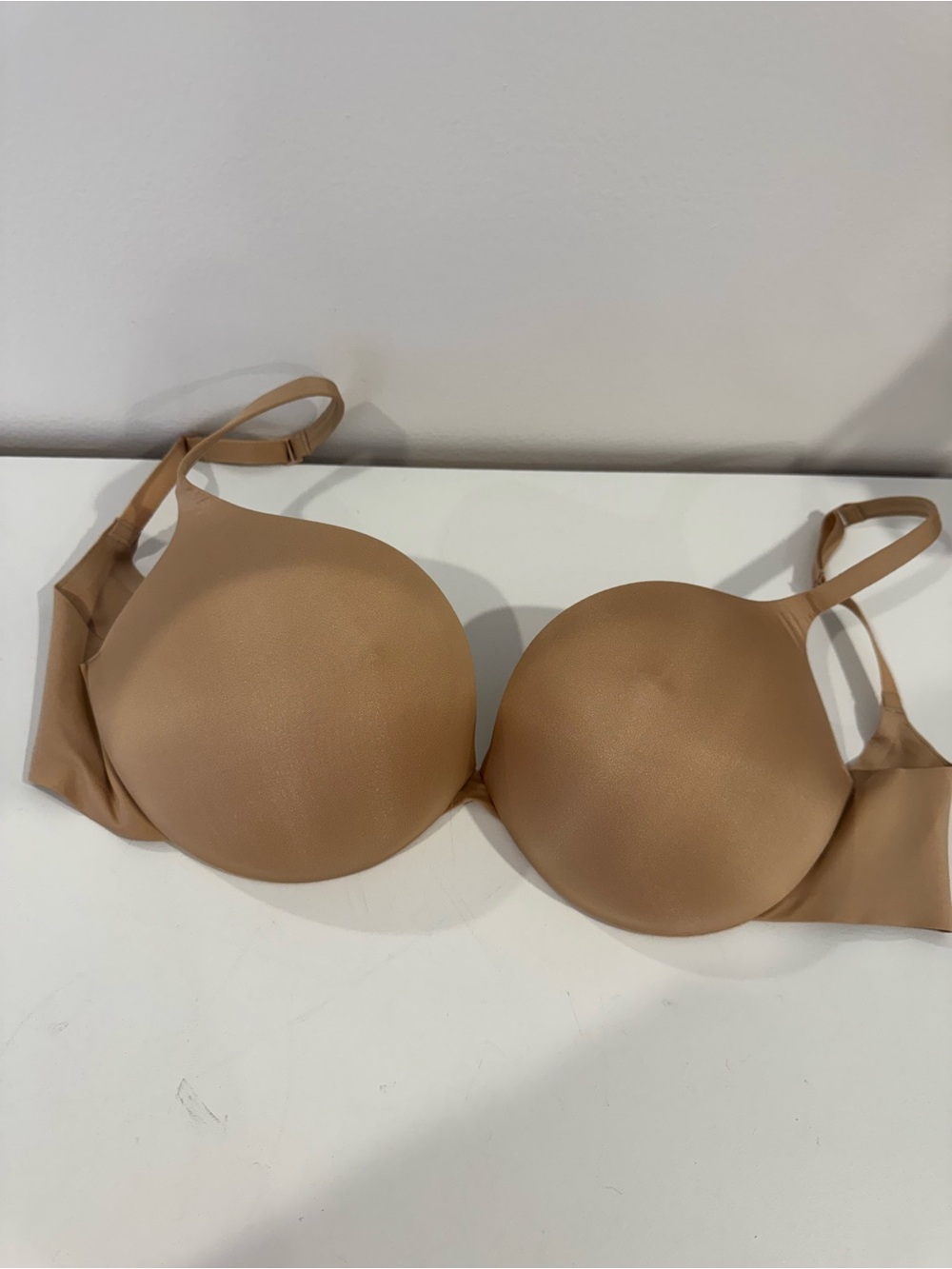 SKIMS Nipple Push-Up Bra - Never Worn!